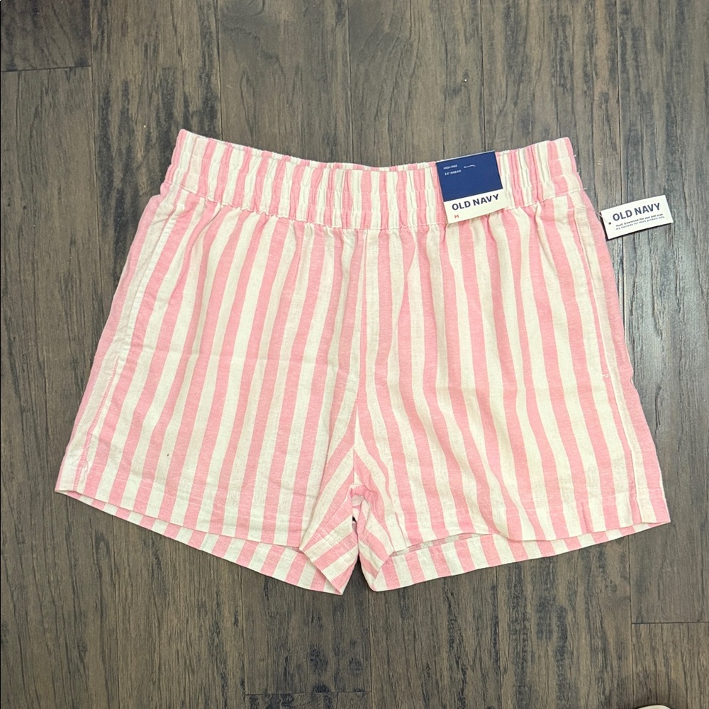 Women’s linen shorts